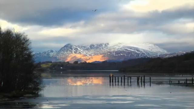 Noel Coward - Loch Lomond смотреть онлайн