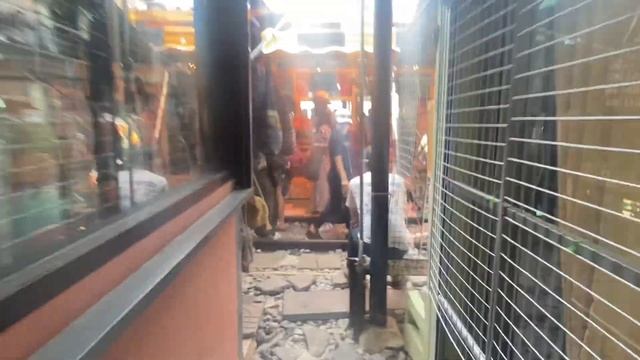 МЕКЛОНГ- рынок на железнодорожных путях. БАНГКОК, Тайланд. Самуи, Пхукет, Панган смотреть онлайн