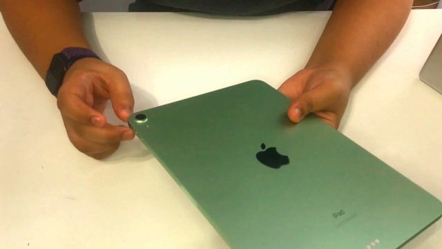 Apple iPad Air 4 Review смотреть онлайн