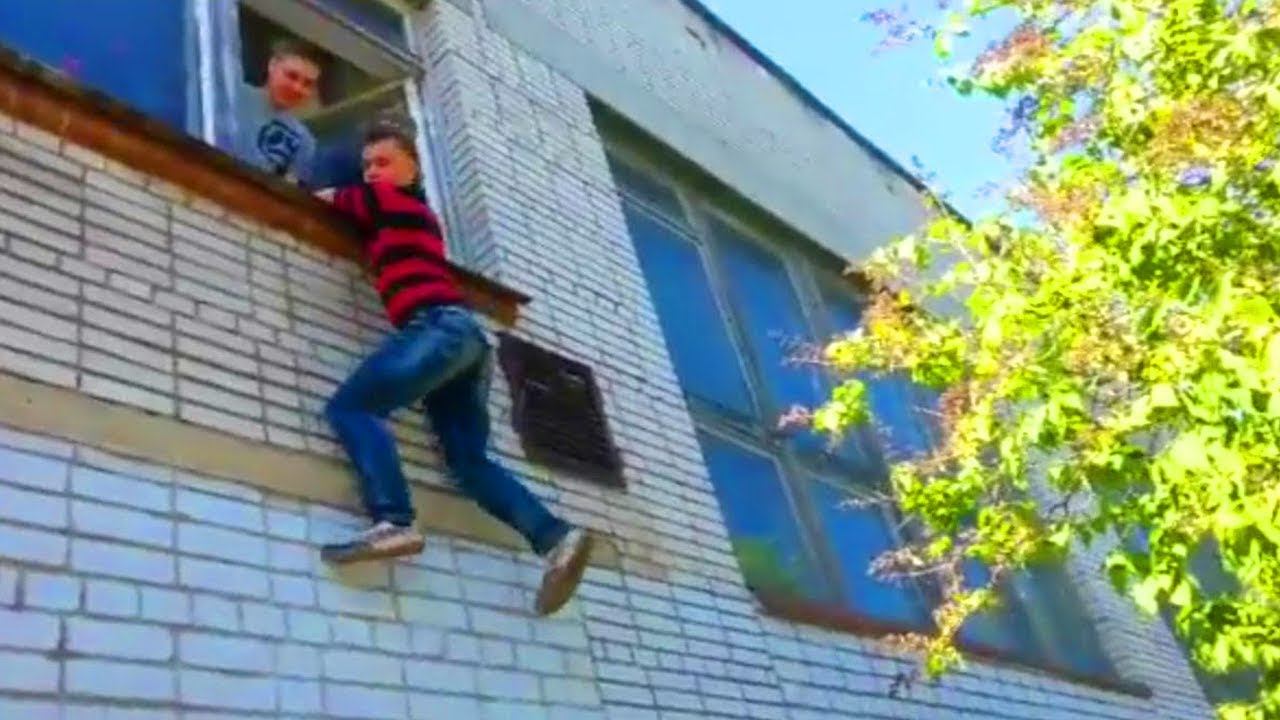 САМЫЕ ТУПЫЕ ПОБЕГИ ШКОЛЬНИКОВ ИЗ ШКОЛЫ смотреть онлайн