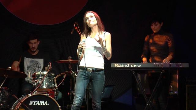 Крис Аивер & Band Красная шапка (странная песня) смотреть онлайн