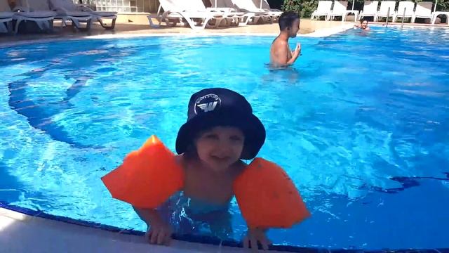 Узбекистан/Самыӣ крутоӣ отдых в Ташкенте/Uzbekistan/Tashkent смотреть онлайн