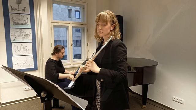 Giovanni Battista Pergolesi: Concerto G dur - I. Spiritoso (Magda Slepičková) смотреть онлайн