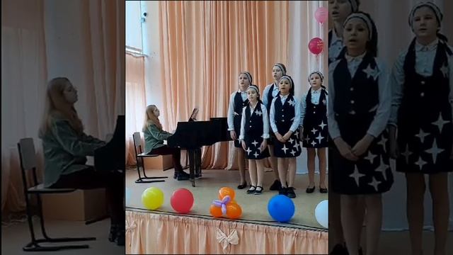 академический вокальный ансамбль "Серебряные звёздочки " г Саратов смотреть онлайн