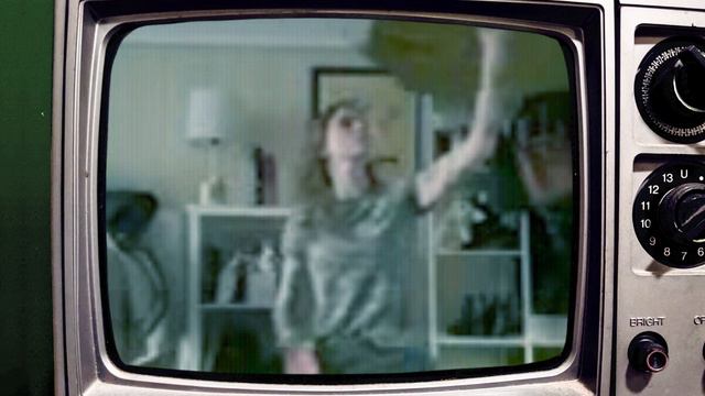 "The Memory of Anne" by Courtney Can't Park (lyric video) смотреть онлайн
