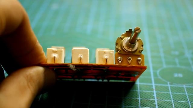 На что способна LM317 ?