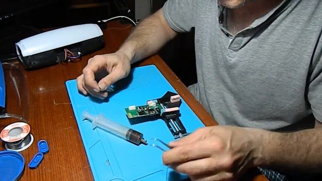 Ремонт колонки KMS-165, установка Microusb