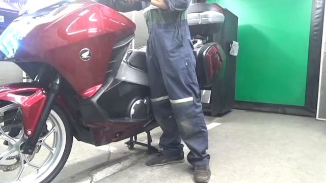HONDA NC700 INTEGRA, 2013 год смотреть онлайн