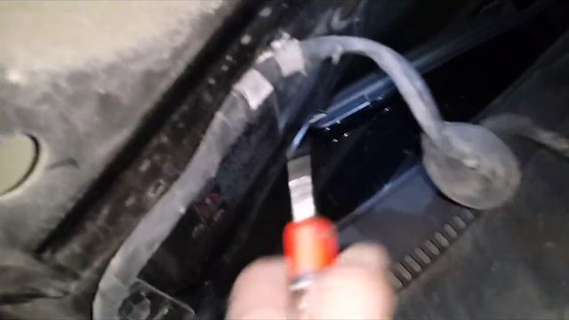 Volkswagen Jetta 2007 how to remove hood - как снять капот Volkswagen Jetta 2007 смотреть онлайн