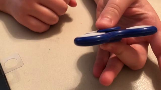 LED figit Toy review| Cash it or Trash it?! смотреть онлайн