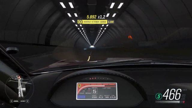 Forza Horizon 4 Mclaren Senna VS Ferrari 599XX EVOLUTION 500+ km/h смотреть онлайн