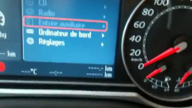 SMAX en délire - gros problème éléctrique смотреть онлайн