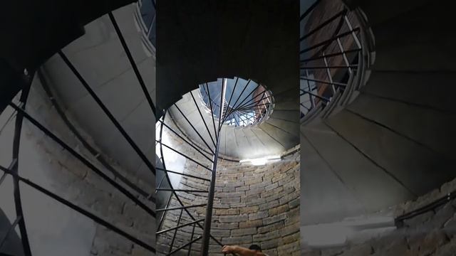 Колоннада Исаакиевского собора. Петербург смотреть онлайн