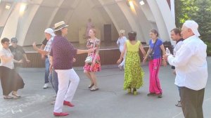 А ты любовь моя первая Парк Горького Харьков Июль 2021.mp4