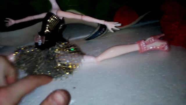 кукла на шарнирах смотреть онлайн