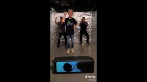 Песня Влада А4 Хеллоу-Кидс На разных Скоростях