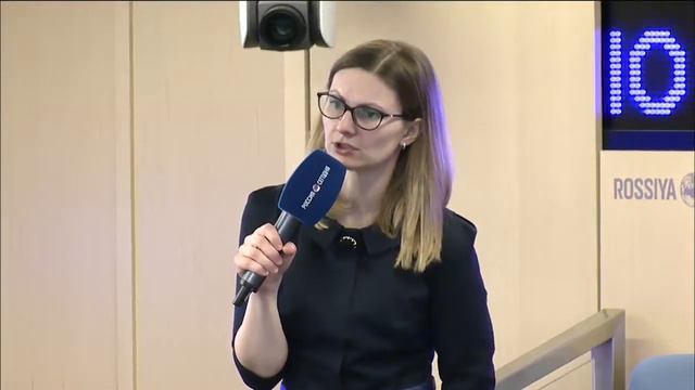 Пресс-конференция председателя Комитета Госдумы РФ по финансовому рынку Анатолия Аксакова смотреть онлайн