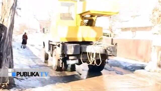 ПРОВАЛИЛАСЬ МАШИНА смотреть онлайн