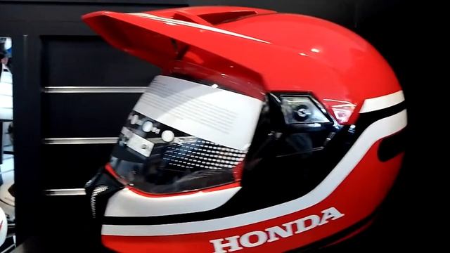 Capacete Honda H3S Motard смотреть онлайн