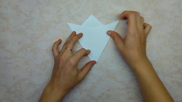 Ажурная снежинка из бумаги Простая схема как красиво вырезать снежинку paper snowflake diagram craf смотреть онлайн