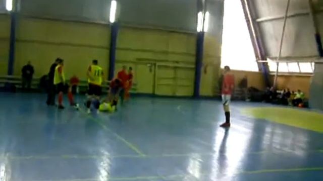 2:0 Бронников Сергей (15 мин.) смотреть онлайн