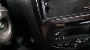 Обзор автомагнитолы ALPINE UTE-200BT