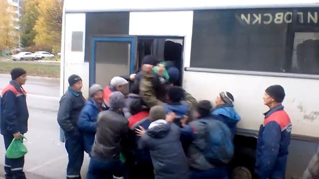 Интерпол едит на работу смотреть онлайн