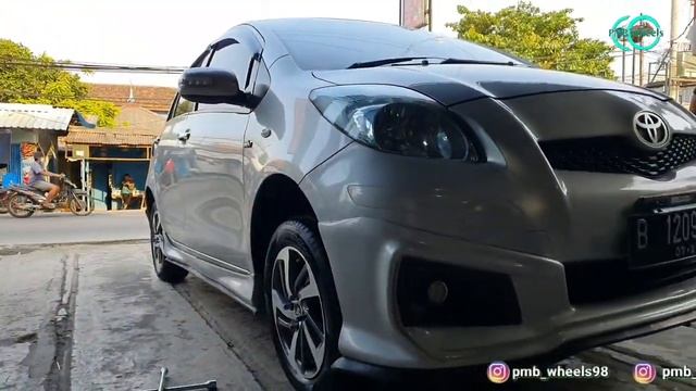 PENAMPILAN TOYOTA YARIS UPGRADE VELG HONDA JAZZ смотреть онлайн