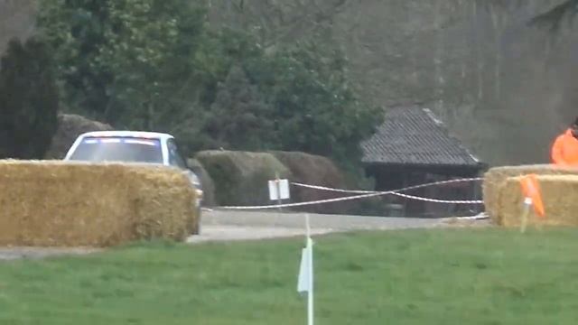 Race Retro 2023: Ford Escort Mk2 rally cars in action смотреть онлайн