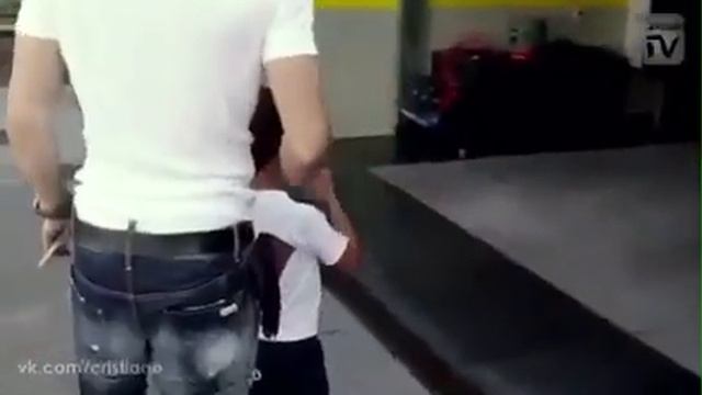 C.Ronaldo и его сын (ПРИКОЛ)