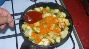 ВКУСНЕЙШИЕ жареные кабачки кубиками. Необычный и простой рецепт кабачков в подливке.