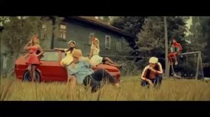 Заплетала в реку косы