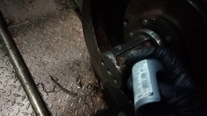 Фиксация рабочего колеса с радиальным зазором больше 0,3 мм с помощью Loctite 660.