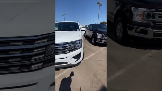 Quick Walk-around White 2019 Expedition Max for Daryl смотреть онлайн