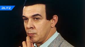 ШАГАЕТ СОЛНЦЕ. М. МАГОМАЕВ