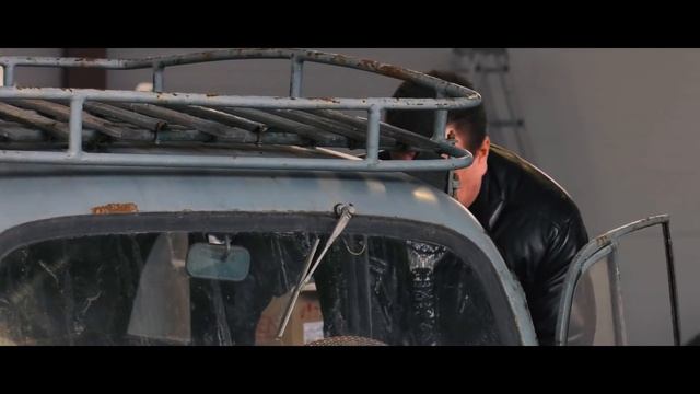 Москвич М401 1954-го за 250 $. Moskvich M401 oldtimer car. смотреть онлайн