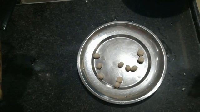 Theni's special sweet recipe/how to make perfect paal kolukkattai/paal kolukkattai recipe смотреть онлайн