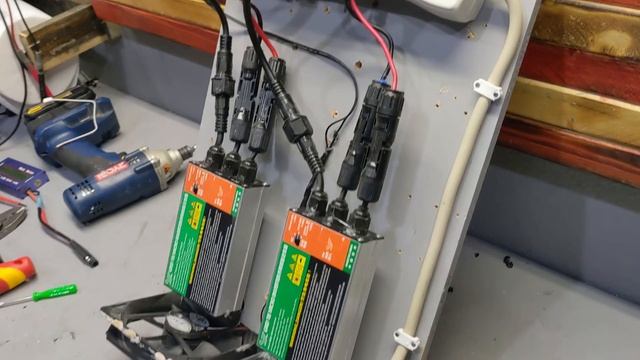 ... after 1 Year CHINESE Micro grid tie inverters! HOW do they LAST? How to make them last? смотреть онлайн