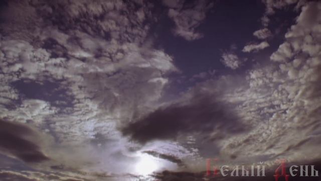 Поёт Валерий Сёмин, группа "Белый День". ДОМИК У ДОРОГИ смотреть онлайн