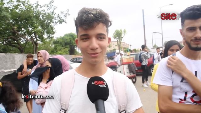 تلاميذ الأولى باكالوريا: تعاملو معانا في الامتحان الجهوي وكاين لي حصل كيغش ودارت النقلة смотреть онлайн