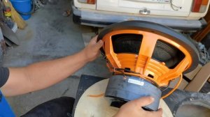 Сабвуфер Phoenix sport 15 бюджетный сандаль от фирмы DL audio который может и ветер и флекс??