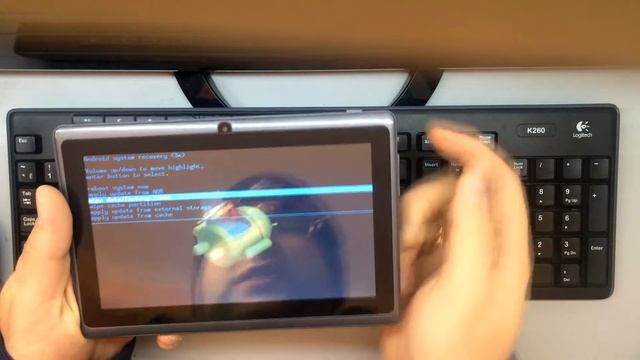 Jeka JK-701 Hard Reset (графический ключ и сброс) смотреть онлайн