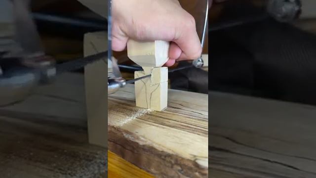 Wood carving send you a rose🌹｜Cutting wood🔨 ASMR｜Wood Carving｜#Kevin's Wood смотреть онлайн