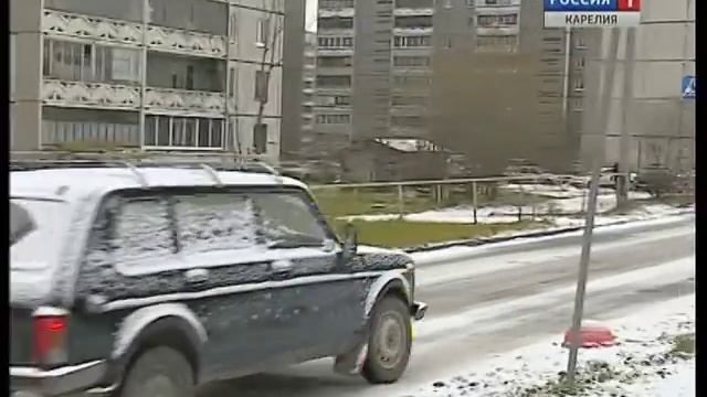 Первый снегопад вызвал ажиотаж у шиномонтажей в Петрозаводске смотреть онлайн