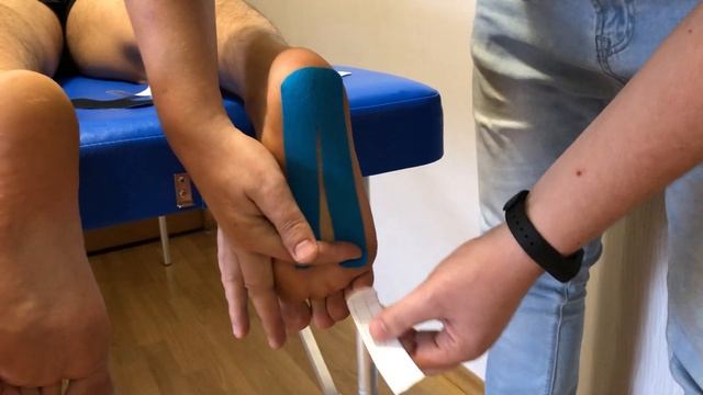 Наложение кинезио тейпа при пяточной шпоре. смотреть онлайн