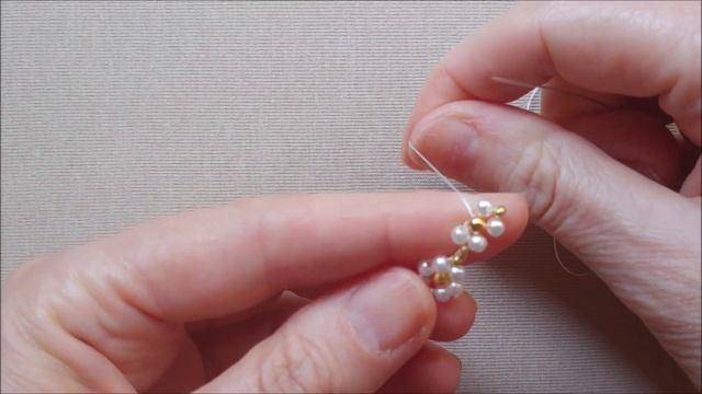 Diy floral bracelet. Bracelet tutorial, beginners pattern смотреть онлайн