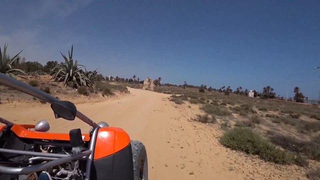 Багги на Острове Джерба В Тунисе. Buggies on the Island of Djerba In Tunisia смотреть онлайн