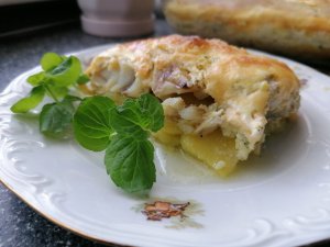 ВКУСНОЕ И НЕЖНОЕ ФИЛЕ ТРЕСКИ С КАРТОШКОЙ В ДУХОВКЕ.