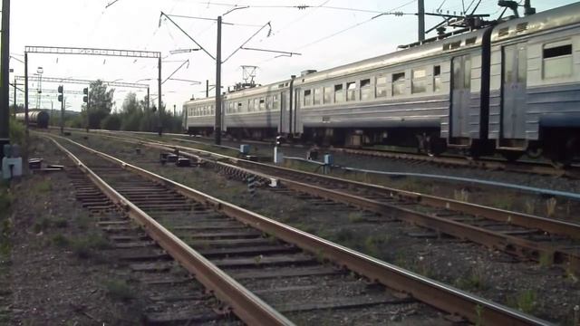 ГЖД ЭР9-35, ст.Кстово, отправление(3/3)