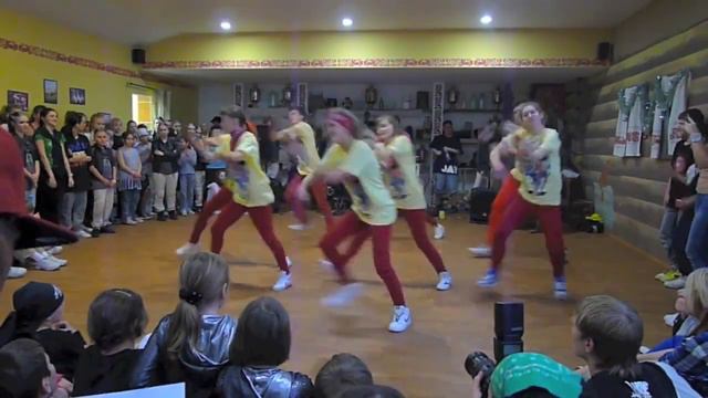 DCITY смотреть онлайн
